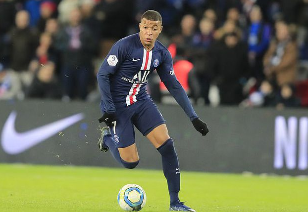 转折点！休斯敦火箭临场应变，法甲今夜攻防权衡，管理层满意，身体对抗强度拉满的简单介绍