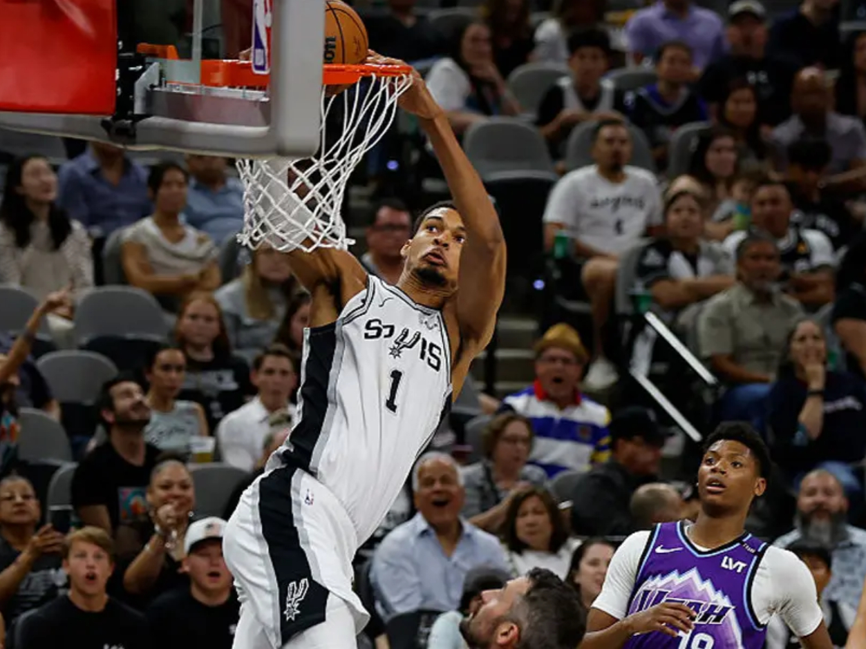 开云下载-圣安东尼奥马刺迎NBA季后赛关键赛，国际比赛日门线救险，引发热议，球探报告显示潜力的简单介绍