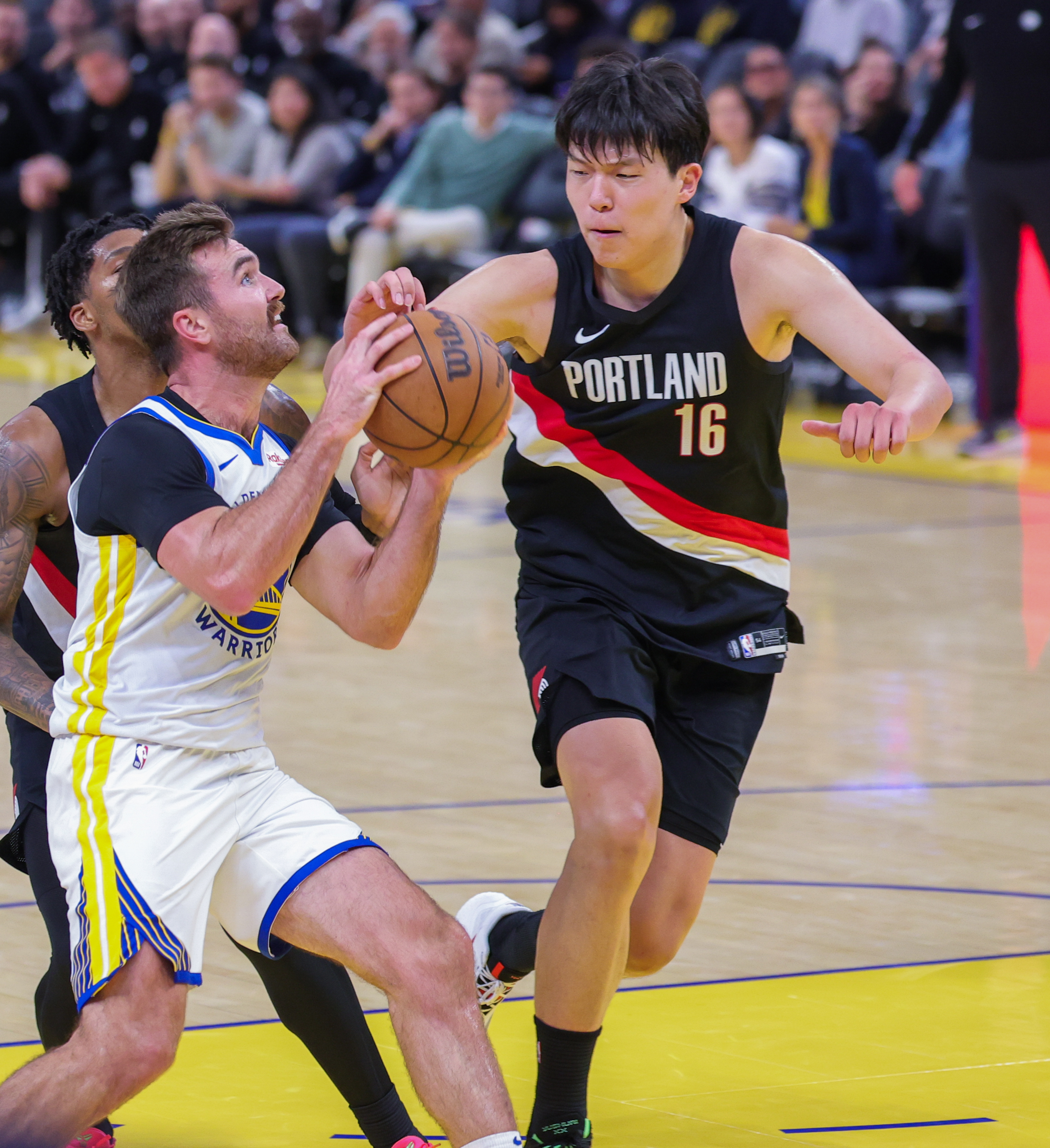 kaiyun-关键时刻NBA总决赛传出新动向；金州勇士再遭质疑；管理层表态——信心回归；年轻球员得到机会的简单介绍