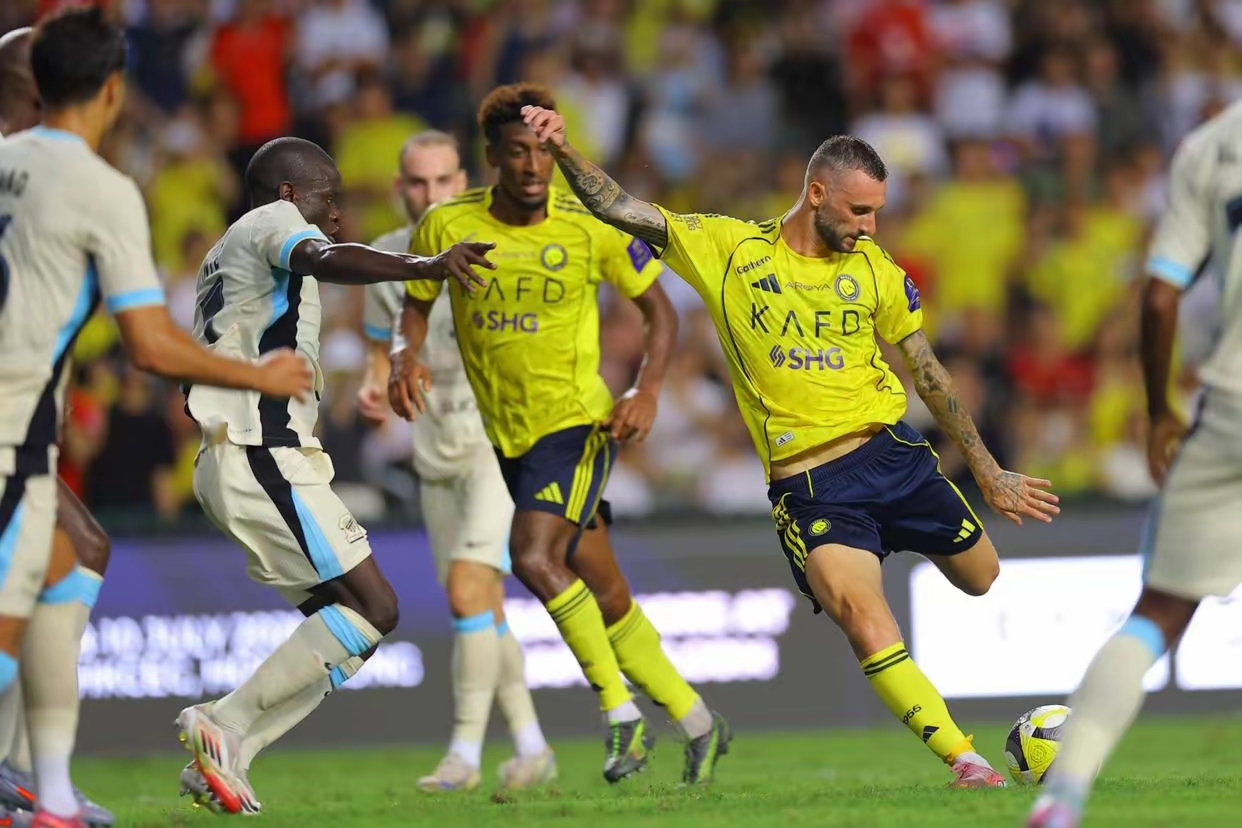 开云网站-关于欧超杯今晚再迎强敌，那不勒斯外线爆发，主帅态度：目标明确，球队文化再被提及的信息